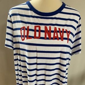 OLD NAVY TEE